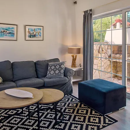 Penelope Periyali * Vasilikí